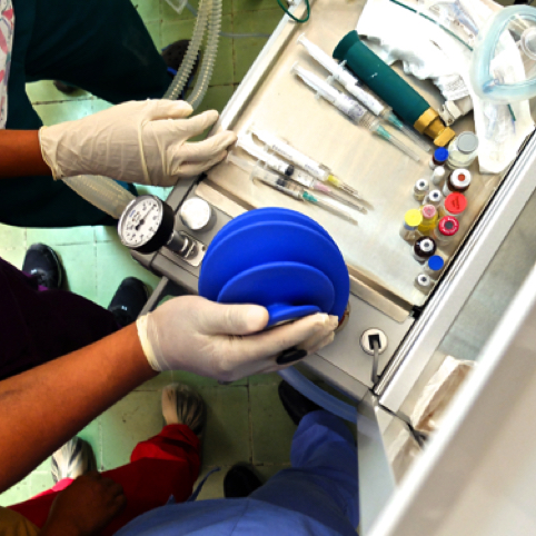 Anesthesia machine user training in Haiti