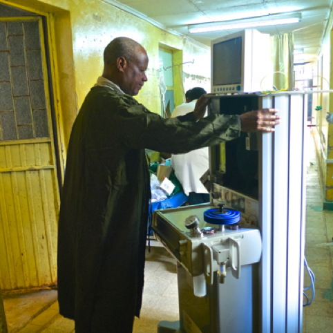 Anesthesia machine user training in Ethiopia